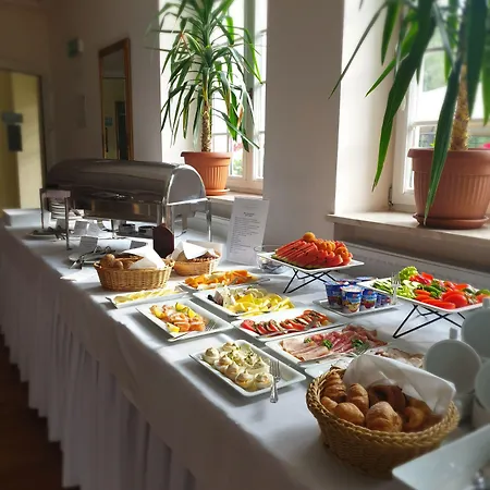 Klub Sosnowy منتزه العطل 3*