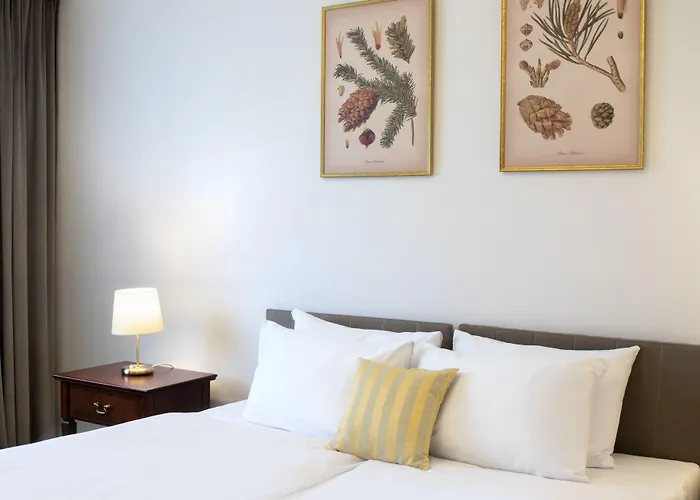 Klub Sosnowy 3* Varsó