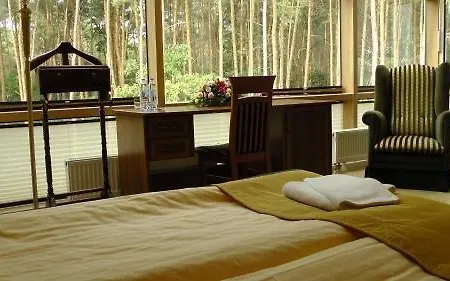 克鲁布索诺维旅馆 假日公园 3*