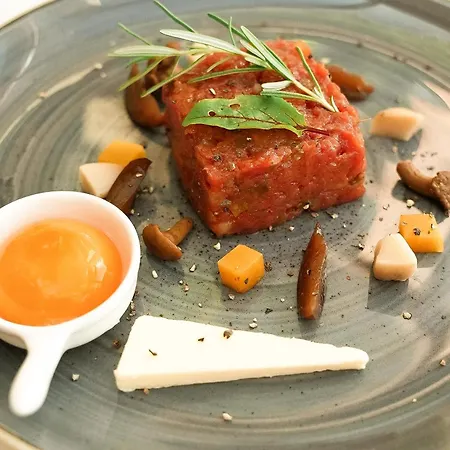 克鲁布索诺维旅馆 假日公园 3*