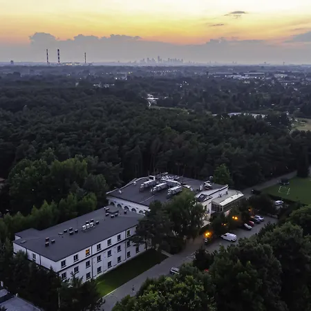 Aldeamento Turístico Klub Sosnowy Varsóvia