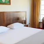 假日公园 克鲁布索诺维旅馆