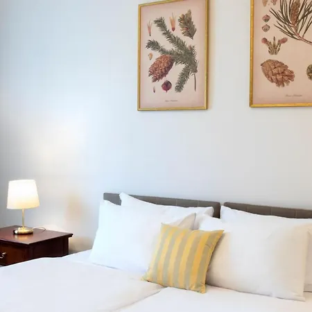 ホリデーパーク Klub Sosnowy 3*